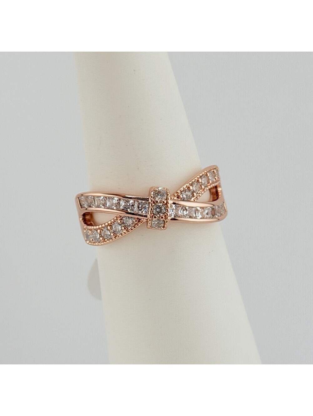Bomb Party Ring Sz 8 "Top It With A Bow" Clear Cz on Rose Gold